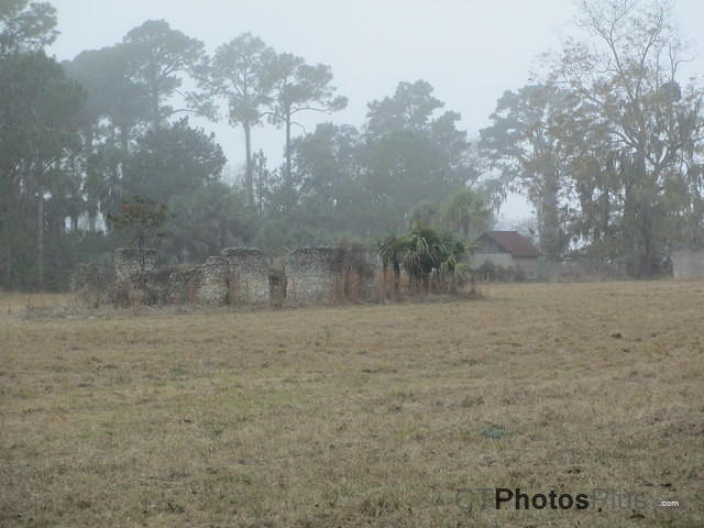 Sapelo Island Ruins in the fog IMG 0927